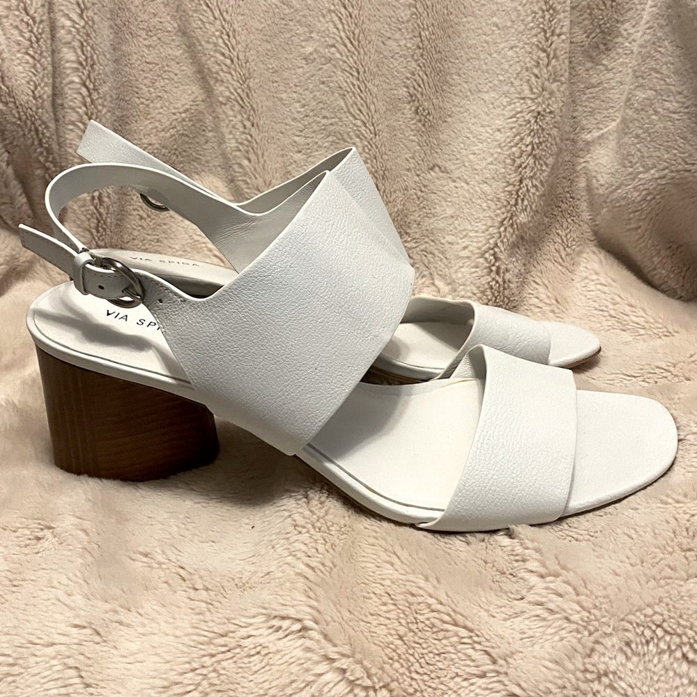 Via Spiga Libby Leather Block Heel Sandal - White - Size 10